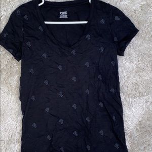 Black short sleeved